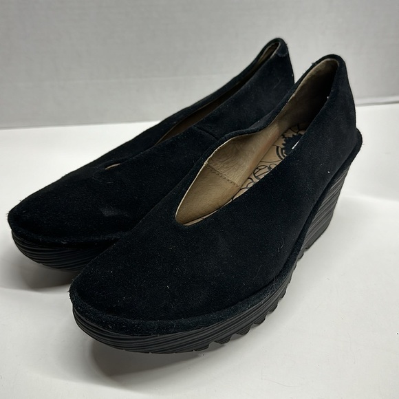 Fly London Yaz Platform Wedge Heeled Shoes Suede Leather Black EU 41 US 10 10.5